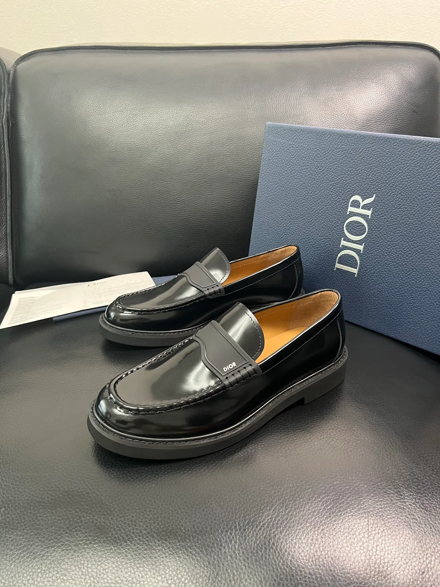 Men's men's shoes💰860 Dior top crafts Dior counter synchronization, original factory configuration, original cowhide fabric imported from Italy, breathable and comfortable imported water-dyed cow lining, sole: original factory special supply original sole super comfortable, original factory with single goods high quality, you can enter and exit the counter at will, welcome to compare counter synchronization, code number 39-44 (order 38 45) 85853